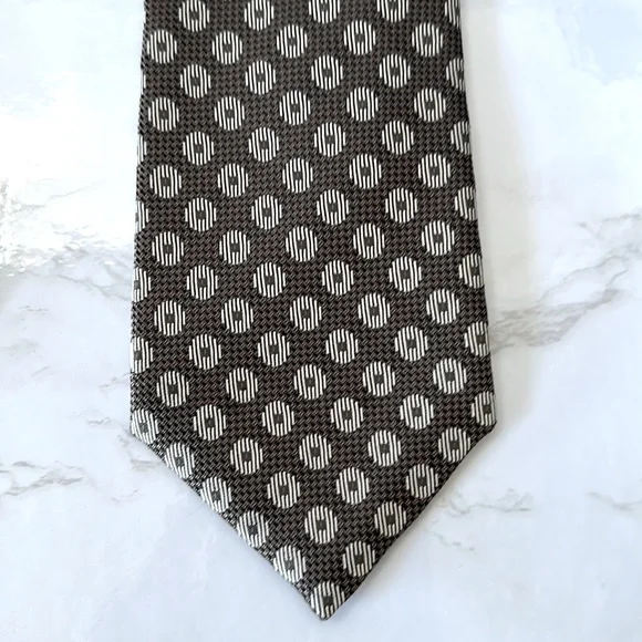Tom Ford Circle Pattern Tie - Picture 3 of 4